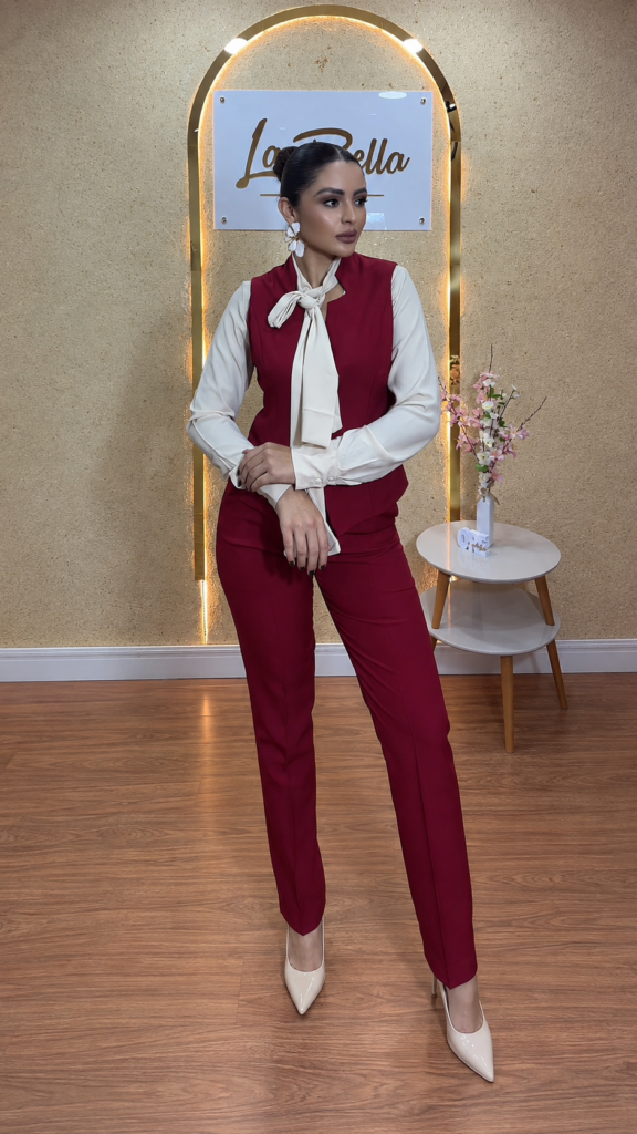 Conjunto Santorini Sofisticado Com Forro De Cetim: Calça e Colete