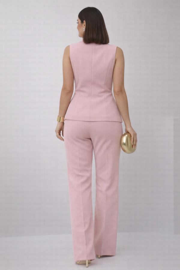 Conjunto Atena: Elegância Moderna e Sofisticação Atemporal