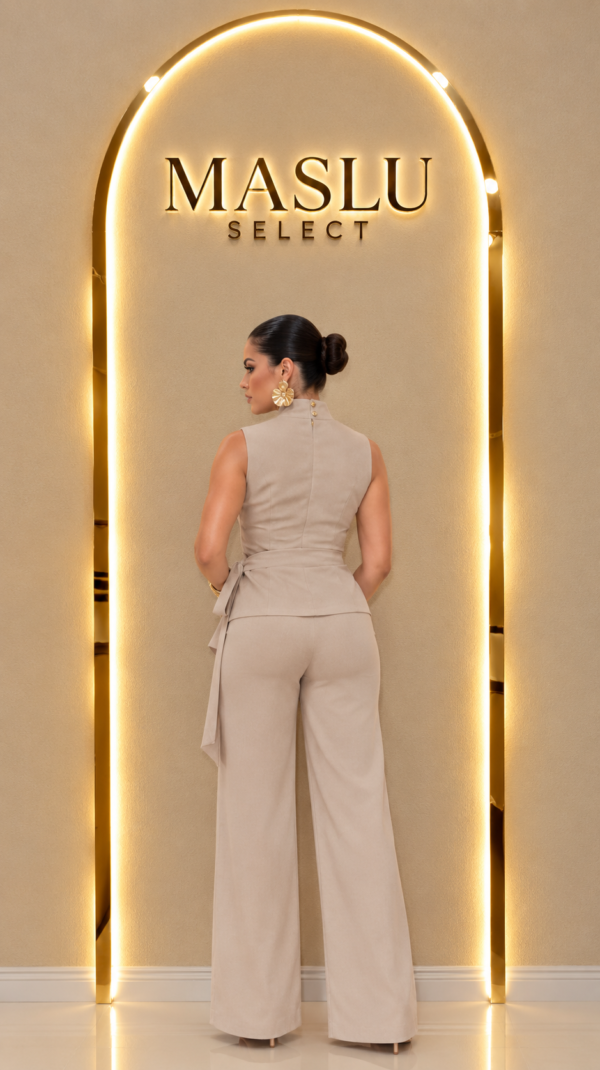 Conjunto Sofhie: Calça e Blusa